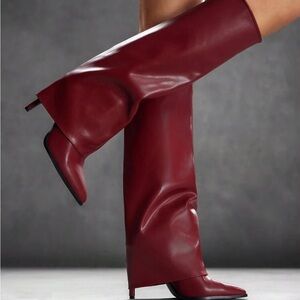 Stiletto boots